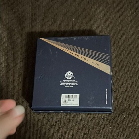 WDW Star Wars Galaxy's Edge Opening Day Jumbo Pin Millennium Falcon LE 1000 - Picture 5 of 8